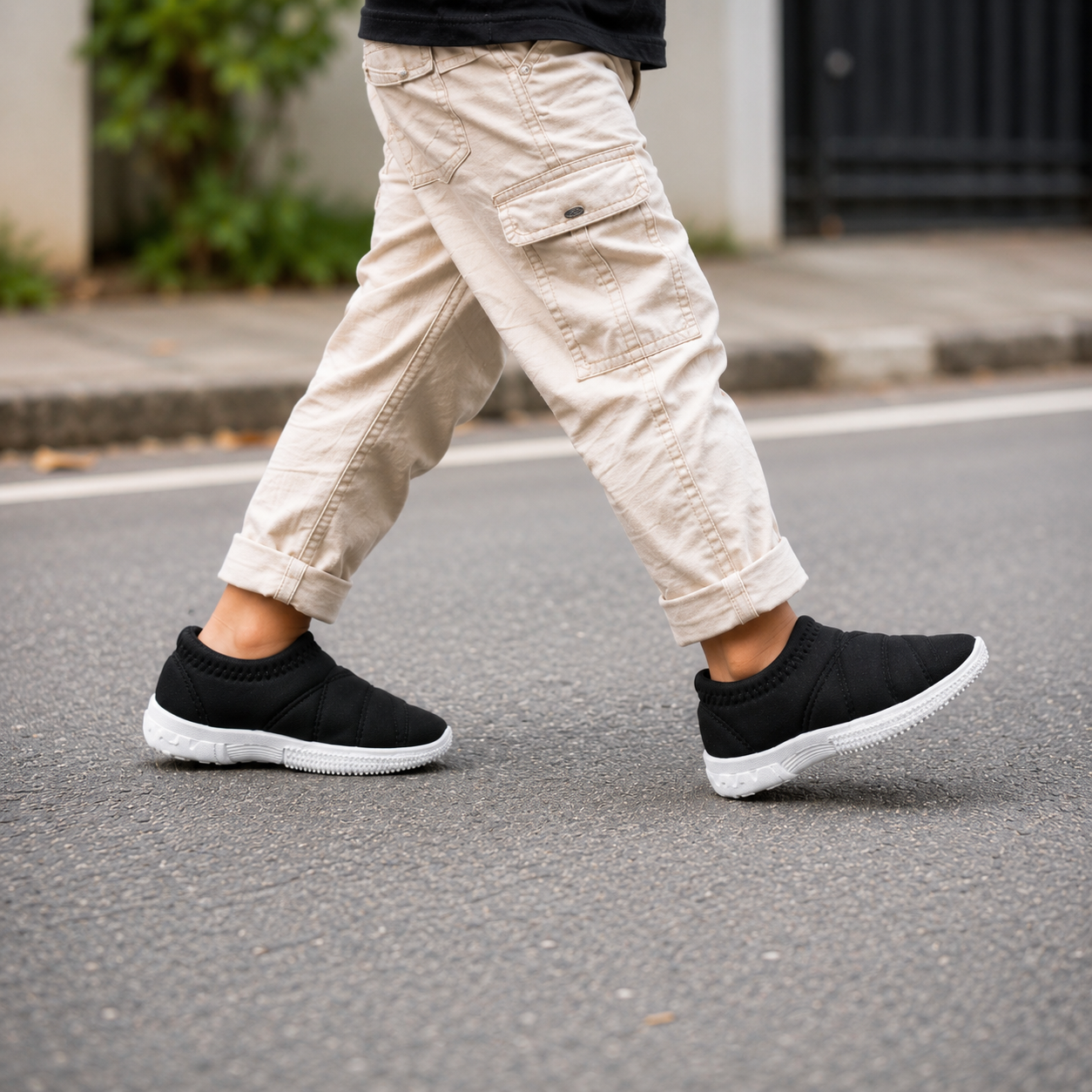 Fun Souls Boys Casual Slip-On Shoes Blue - Black Slip-On Casual Walking Shoes – Lightweight Knit Sneakers with Textured Non-Slip Sole